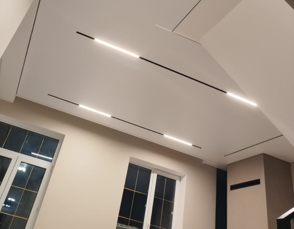 магнитные треки в спальне